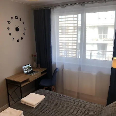 Smart & Exclusive- Zabiniec