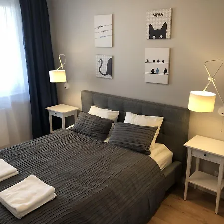 Smart & Exclusive- Zabiniec