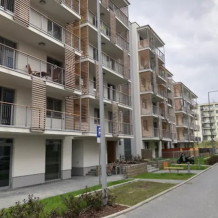 Smart & Exclusive- Zabiniec